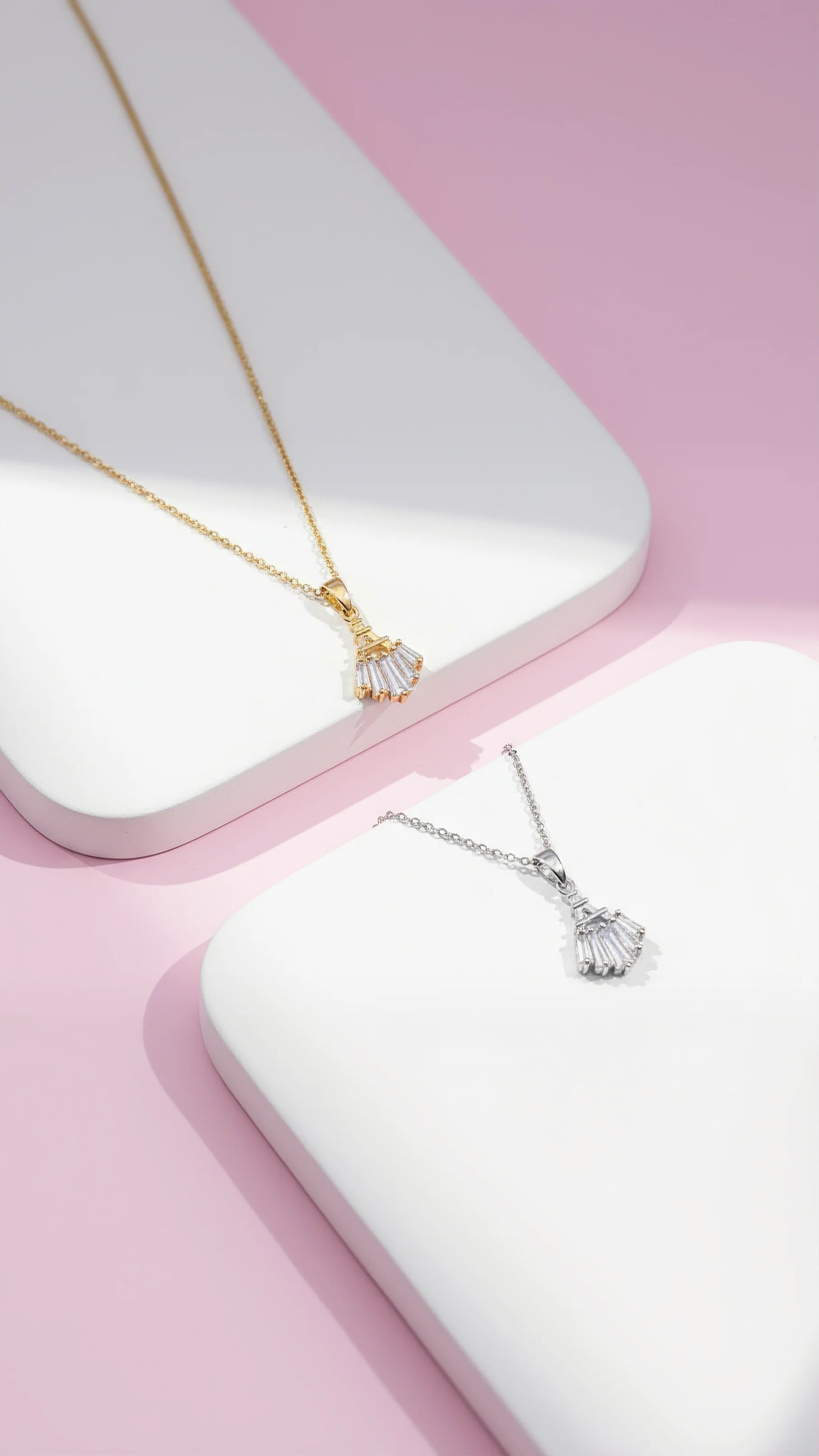 Fan Decor Crystal Pendant Necklace