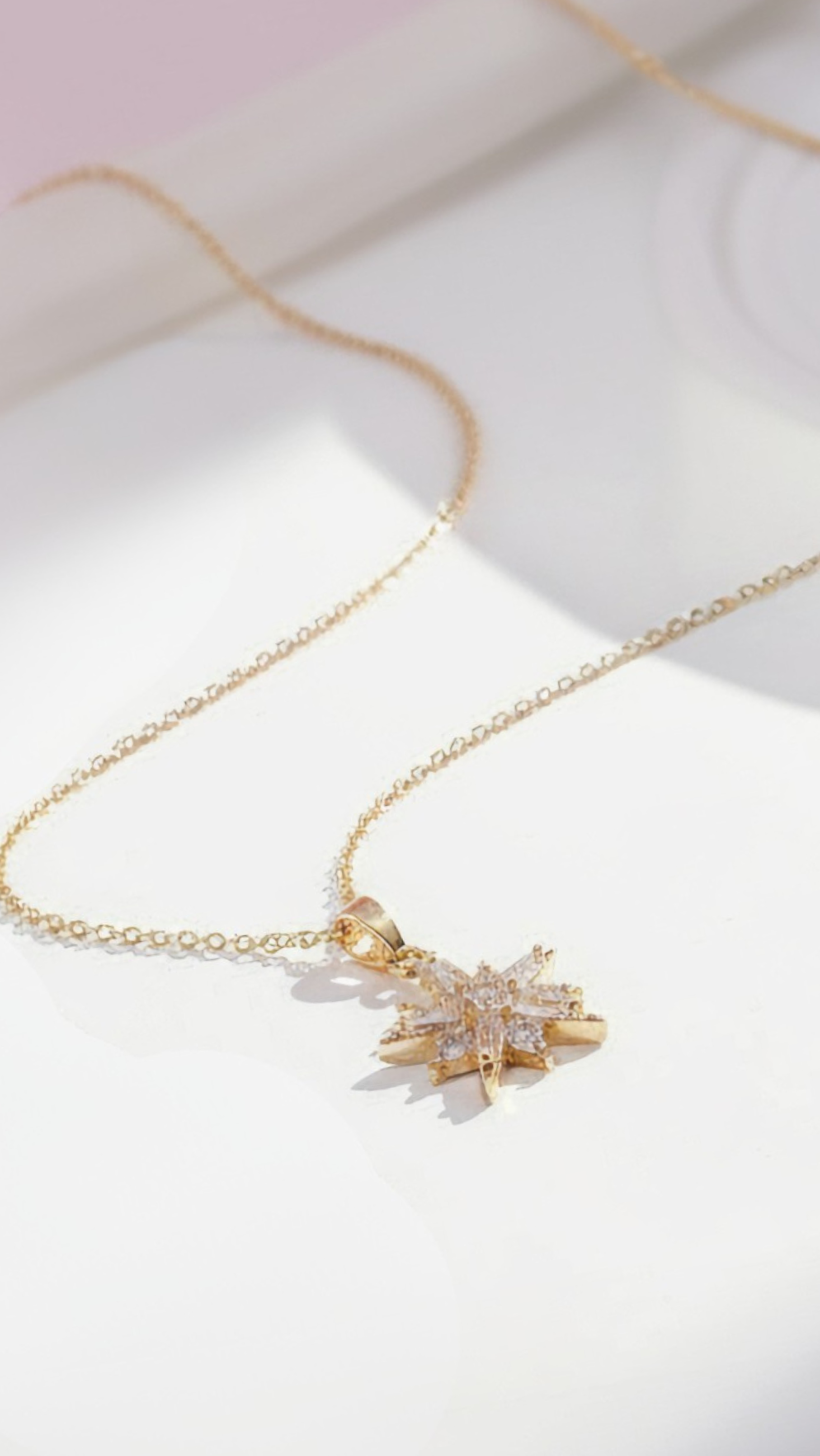 Star Crystal Pendant Necklace