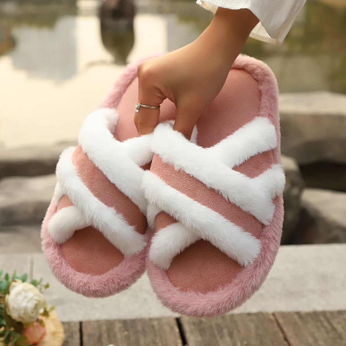 Fluffy Slippers Cross Strap Stitching Warm Casual Platform Slippers - Amber Fashion UK